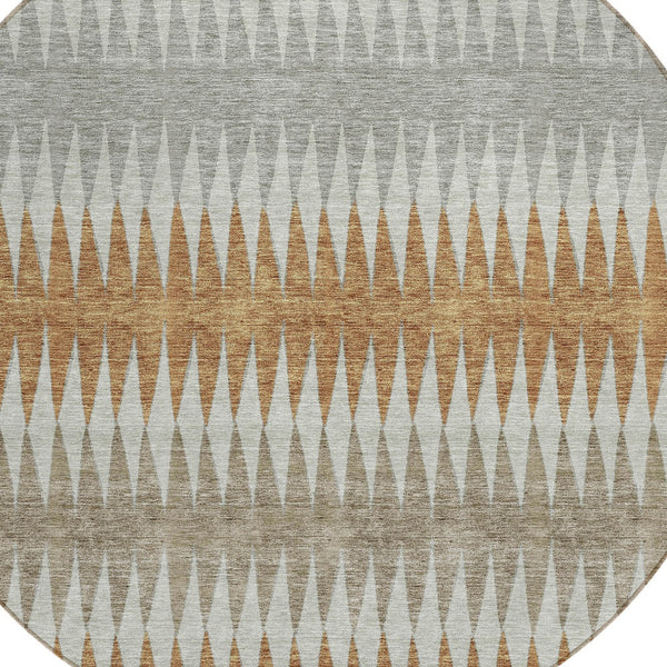 Homeroots 3' Stylish Artichoke Green Striped Area Rug – Washable & Durable For Indoor Outdoor Use 8' Round Polyester 590819