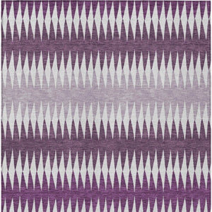 Homeroots 3' Stylish Artichoke Green Striped Area Rug – Washable & Durable For Indoor Outdoor Use 3' X 5' Polyester 590823