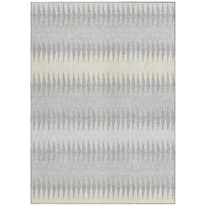 Homeroots 3' Stylish Artichoke Green Striped Area Rug – Washable & Durable For Indoor Outdoor Use 5' X 8' Polyester 590830