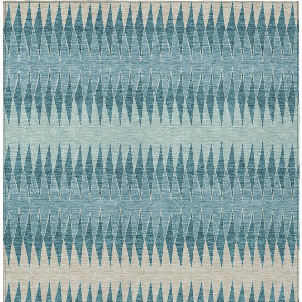 Homeroots 3' Stylish Artichoke Green Striped Area Rug – Washable & Durable For Indoor Outdoor Use 3' X 5' Polyester 590835