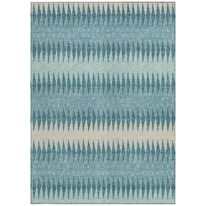 Homeroots 3' Stylish Artichoke Green Striped Area Rug – Washable & Durable For Indoor Outdoor Use 5' X 8' Polyester 590836