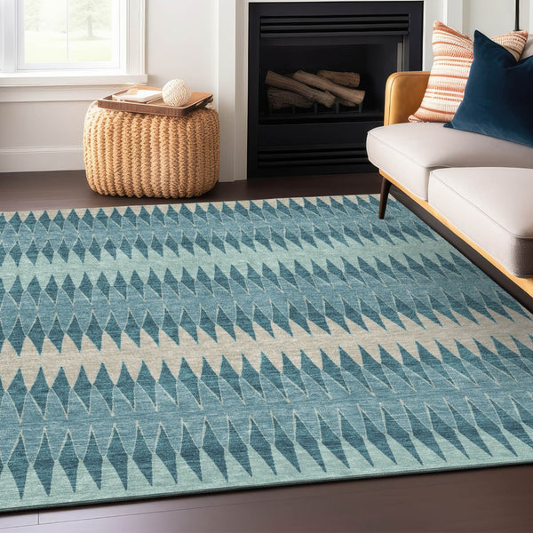 Homeroots 3' Stylish Artichoke Green Striped Area Rug – Washable & Durable For Indoor Outdoor Use 5' X 8' Polyester 590836