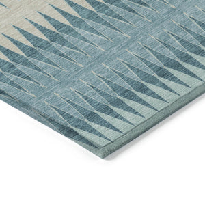Homeroots 3' Stylish Artichoke Green Striped Area Rug – Washable & Durable For Indoor Outdoor Use 8' X 10' Polyester 590838