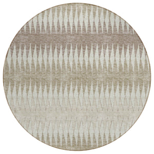 Homeroots 3' Stylish Artichoke Green Striped Area Rug – Washable & Durable For Indoor Outdoor Use 8' Round Polyester 590843