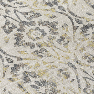 Homeroots 3' Artichoke Green Floral Washable Area Rug For Indoor & Outdoor Use - Stain Resistant Design 5' X 8' Polyester 590854