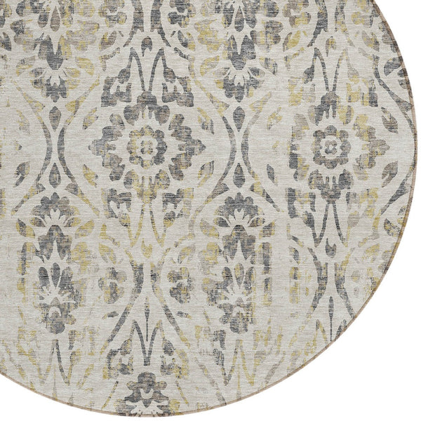 Homeroots 3' Artichoke Green Floral Washable Area Rug For Indoor & Outdoor Use - Stain Resistant Design 8' Round Polyester 590855