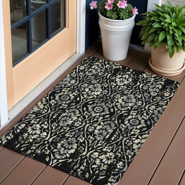 Homeroots 3' Artichoke Green Floral Washable Area Rug For Indoor & Outdoor Use - Stain Resistant Design 3' X 5' Polyester 590859