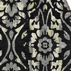 Homeroots 3' Artichoke Green Floral Washable Area Rug For Indoor & Outdoor Use - Stain Resistant Design 8' Round Polyester 590861