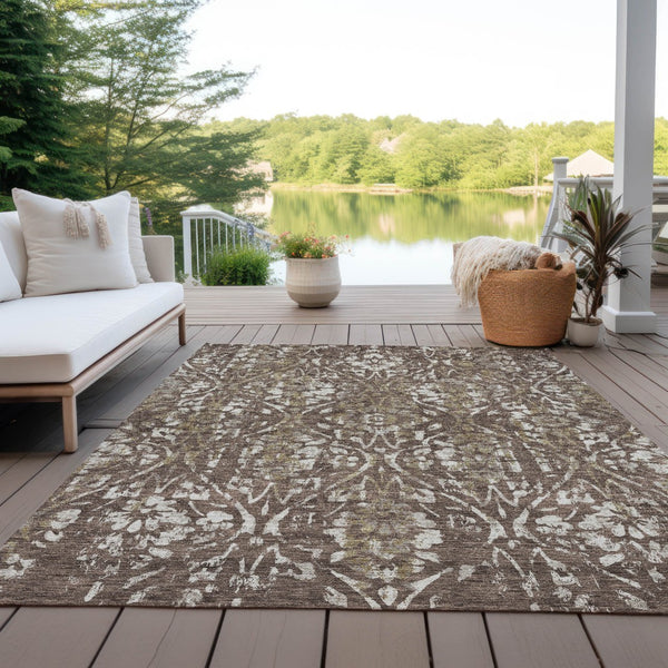 Homeroots 3' Artichoke Green Floral Washable Area Rug For Indoor & Outdoor Use - Stain Resistant Design 3' X 5' Polyester 590865