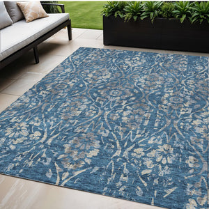 Homeroots 3' Artichoke Green Floral Washable Area Rug For Indoor & Outdoor Use - Stain Resistant Design 5' X 8' Polyester 590872