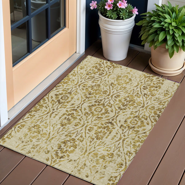 Homeroots 3' Artichoke Green Floral Washable Area Rug For Indoor & Outdoor Use - Stain Resistant Design 3' X 5' Polyester 590877