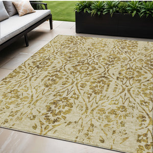 Homeroots 3' Artichoke Green Floral Washable Area Rug For Indoor & Outdoor Use - Stain Resistant Design 5' X 8' Polyester 590878