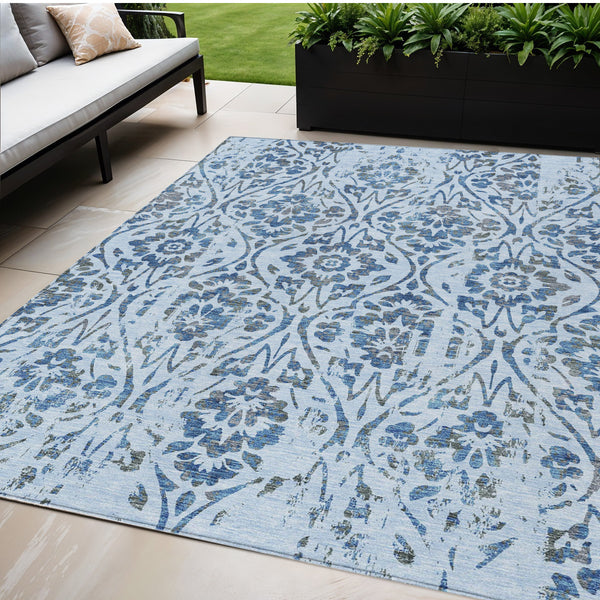 Homeroots 3' Artichoke Green Floral Washable Area Rug For Indoor & Outdoor Use - Stain Resistant Design 5' X 8' Polyester 590908
