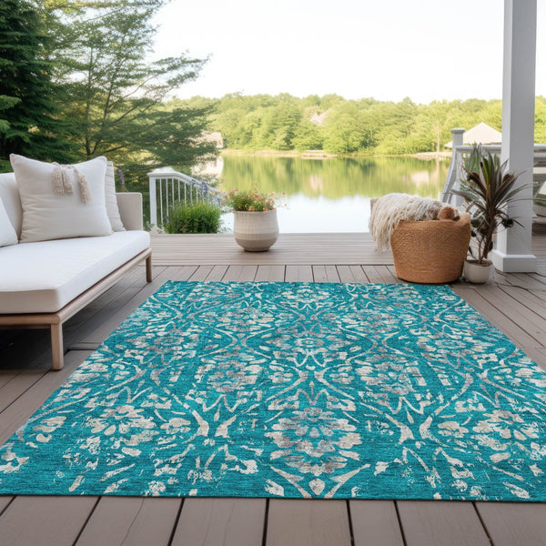 Homeroots 3' Artichoke Green Floral Washable Area Rug For Indoor & Outdoor Use - Stain Resistant Design 5' X 8' Polyester 590914