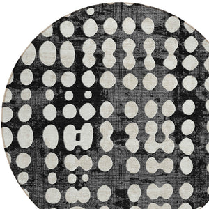 Homeroots 3' Artichoke Green Abstract Washable Area Rug – Stylish Indoor/Outdoor Décor For High Traffic Areas 8' Round Polyester 590927