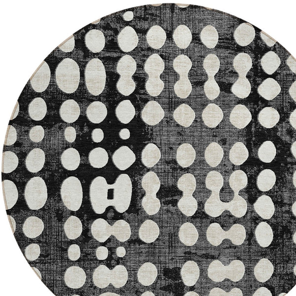 Homeroots 3' Artichoke Green Abstract Washable Area Rug – Stylish Indoor/Outdoor Décor For High Traffic Areas 8' Round Polyester 590927