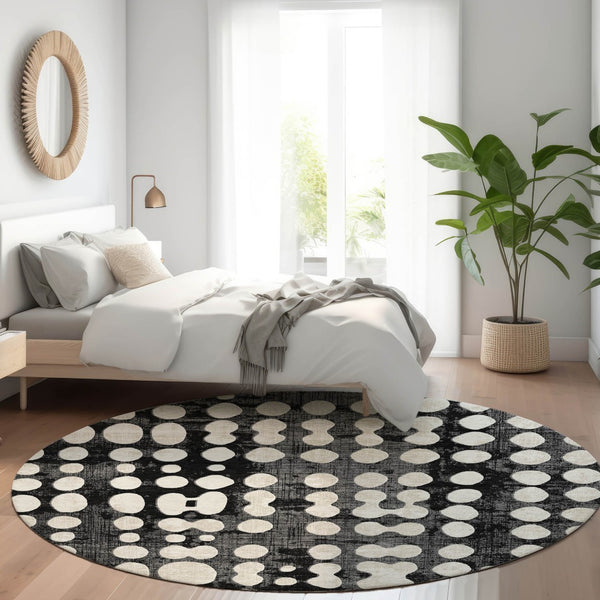 Homeroots 3' Artichoke Green Abstract Washable Area Rug – Stylish Indoor/Outdoor Décor For High Traffic Areas 8' Round Polyester 590927