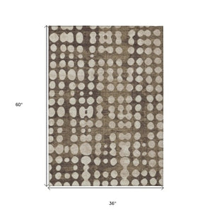 Homeroots 3' Artichoke Green Abstract Washable Area Rug – Stylish Indoor/Outdoor Décor For High Traffic Areas 3' X 5' Polyester 590931