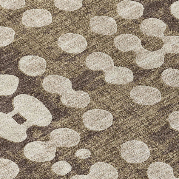 Homeroots 3' Artichoke Green Abstract Washable Area Rug – Stylish Indoor/Outdoor Décor For High Traffic Areas 8' Round Polyester 590933