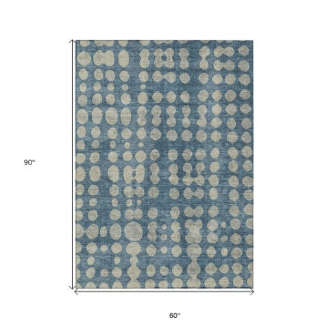Homeroots 3' Artichoke Green Abstract Washable Area Rug – Stylish Indoor/Outdoor Décor For High Traffic Areas 5' X 8' Polyester 590944