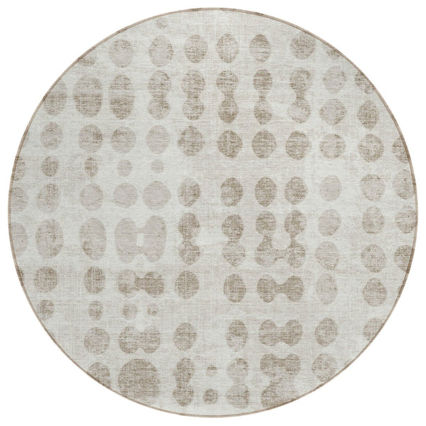 HomeRoots 5' Ivory and Beige Abstract Area Rug - Modern, Washable, Durable Design for Indoor and Outdoor Use 8' Round 590957