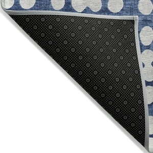 Homeroots 3' Artichoke Green Abstract Washable Area Rug – Stylish Indoor/Outdoor Décor For High Traffic Areas 3' X 5' Polyester 590961