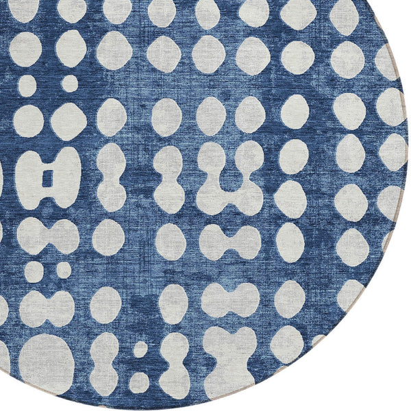 Homeroots 3' Artichoke Green Abstract Washable Area Rug – Stylish Indoor/Outdoor Décor For High Traffic Areas 8' Round Polyester 590963