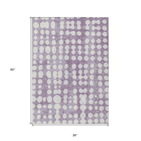 Homeroots 3' Artichoke Green Abstract Washable Area Rug – Stylish Indoor/Outdoor Décor For High Traffic Areas 3' X 5' Polyester 590967