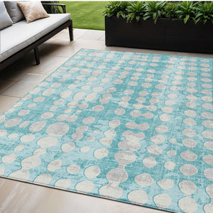 Homeroots 3' Artichoke Green Abstract Washable Area Rug – Stylish Indoor/Outdoor Décor For High Traffic Areas 5' X 8' Polyester 590980