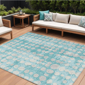 Homeroots 3' Artichoke Green Abstract Washable Area Rug – Stylish Indoor/Outdoor Décor For High Traffic Areas 10' X 14' Polyester 590984