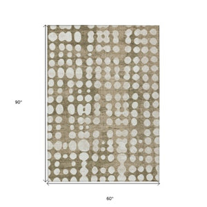 Homeroots 3' Artichoke Green Abstract Washable Area Rug – Stylish Indoor/Outdoor Décor For High Traffic Areas 5' X 8' Polyester 590986