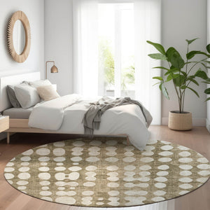 Homeroots 3' Artichoke Green Abstract Washable Area Rug – Stylish Indoor/Outdoor Décor For High Traffic Areas 8' Round Polyester 590987