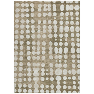 Homeroots 3' Artichoke Green Abstract Washable Area Rug – Stylish Indoor/Outdoor Décor For High Traffic Areas 10' X 14' Polyester 590990