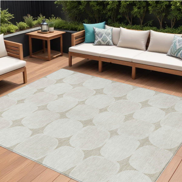 Homeroots 3' Beige And Brown Abstract Washable Area Rug - Stylish Indoor Outdoor Decor For All Spaces 10' X 14' Polyester 590996