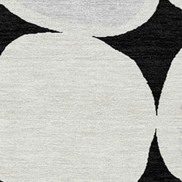 Homeroots 3' Beige And Brown Abstract Washable Area Rug - Stylish Indoor Outdoor Decor For All Spaces 3' X 5' Polyester 590997