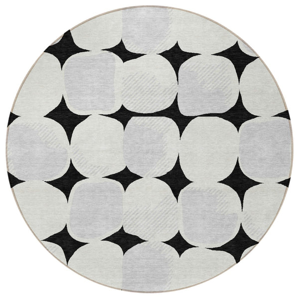 Homeroots 3' Beige And Brown Abstract Washable Area Rug - Stylish Indoor Outdoor Decor For All Spaces 8' Round Polyester 590999