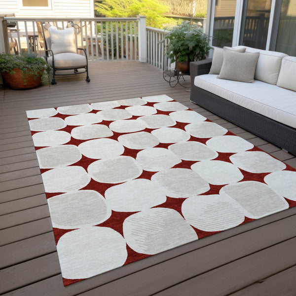Homeroots 3' Beige And Brown Abstract Washable Area Rug - Stylish Indoor Outdoor Decor For All Spaces 3' X 5' Polyester 591003