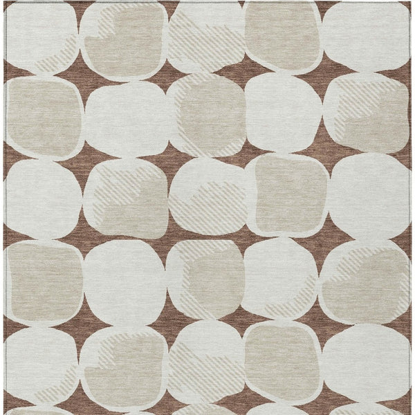 Homeroots 3' Beige And Brown Abstract Washable Area Rug - Stylish Indoor Outdoor Decor For All Spaces 3' X 5' Polyester 591009