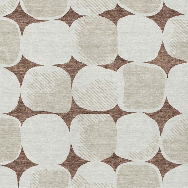 Homeroots 3' Beige And Brown Abstract Washable Area Rug - Stylish Indoor Outdoor Decor For All Spaces 3' X 5' Polyester 591009