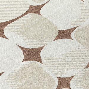 Homeroots 3' Beige And Brown Abstract Washable Area Rug - Stylish Indoor Outdoor Decor For All Spaces 8' X 10' Polyester 591012