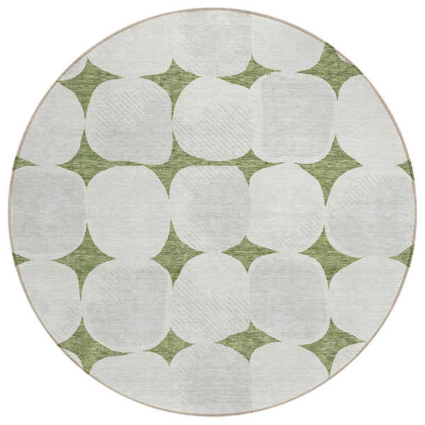 HomeRoots 5' Stylish Green and Beige Abstract Indoor Outdoor Area Rug – Durable, Washable & Versatile Design 8' Round 591017