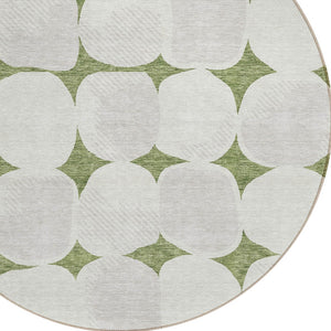 Homeroots 3' Beige And Brown Abstract Washable Area Rug - Stylish Indoor Outdoor Decor For All Spaces 8' Round Polyester 591017