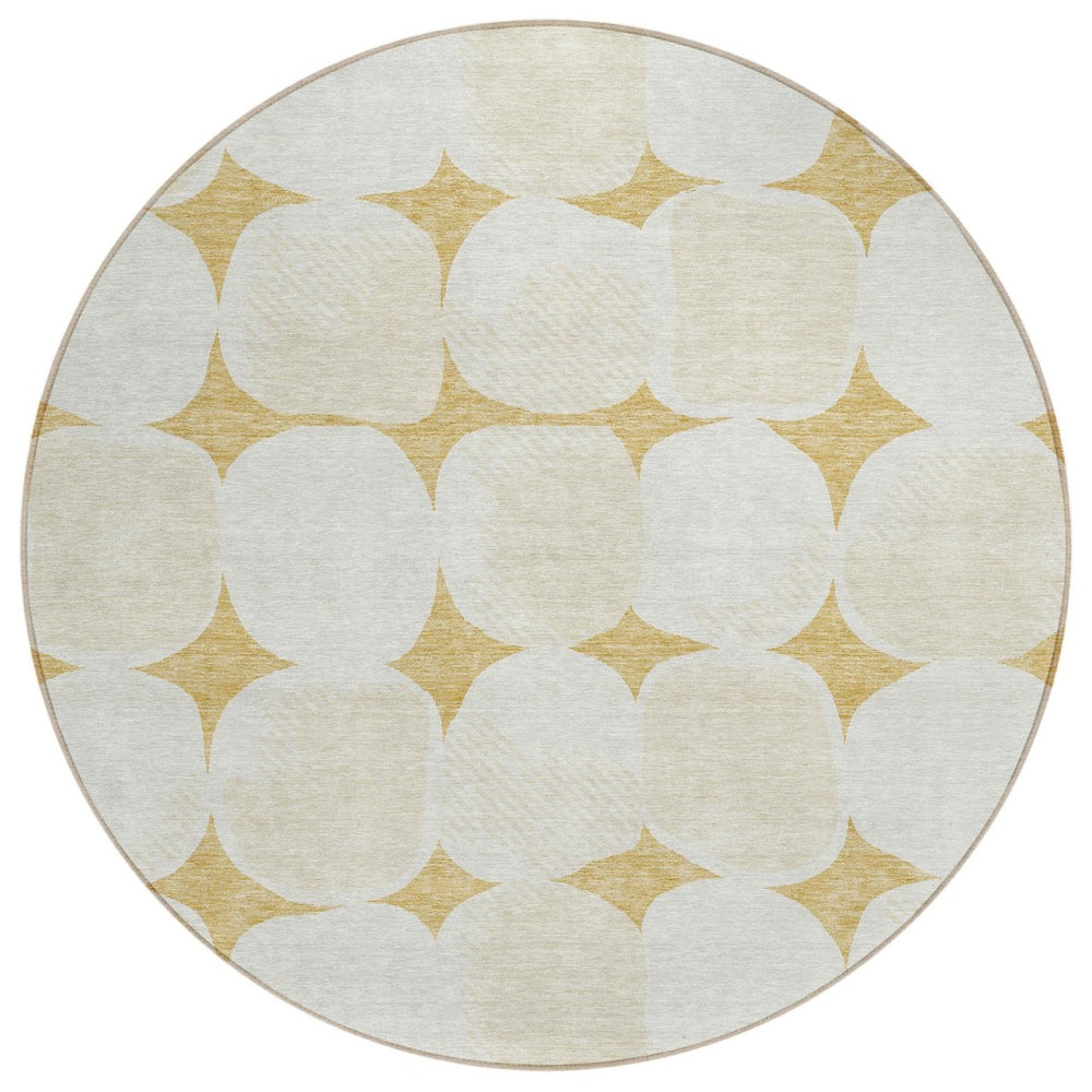 HomeRoots 5' Gold and Beige Abstract Area Rug - Modern, Washable Design for Indoor and Outdoor Spaces 8' Round 591023