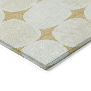 Homeroots 3' Beige And Brown Abstract Washable Area Rug - Stylish Indoor Outdoor Decor For All Spaces 8' X 10' Polyester 591024