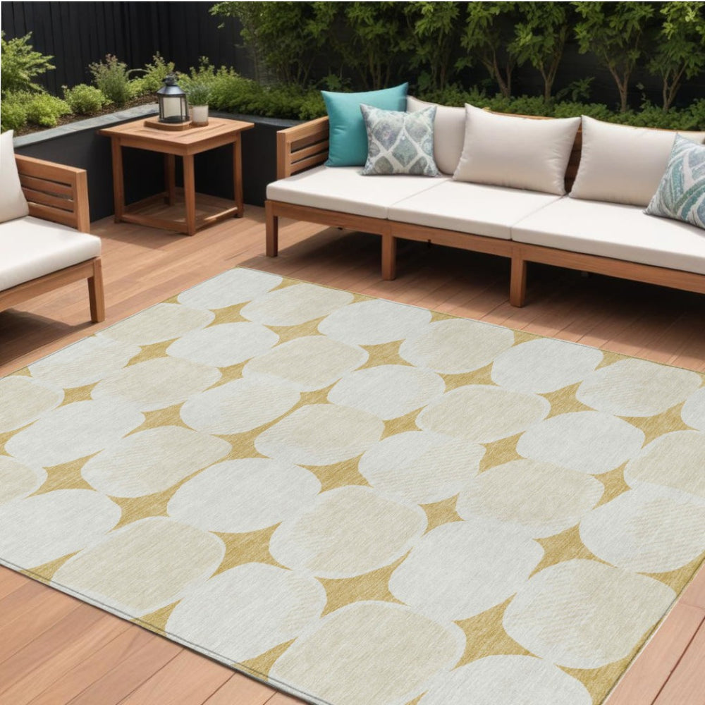 HomeRoots 9' Gold and Beige Abstract Area Rug – Durable, Washable Design for Indoor and Outdoor Spaces 9' X 12' 591025