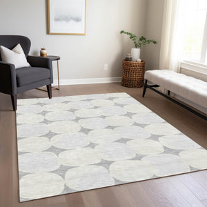 Homeroots 3' Beige And Brown Abstract Washable Area Rug - Stylish Indoor Outdoor Decor For All Spaces 5' X 8' Polyester 591028