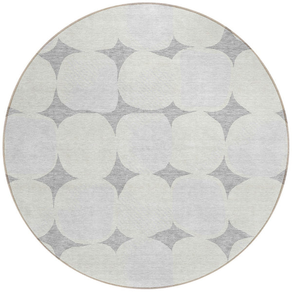 Homeroots 3' Beige And Brown Abstract Washable Area Rug - Stylish Indoor Outdoor Decor For All Spaces 8' Round Polyester 591029