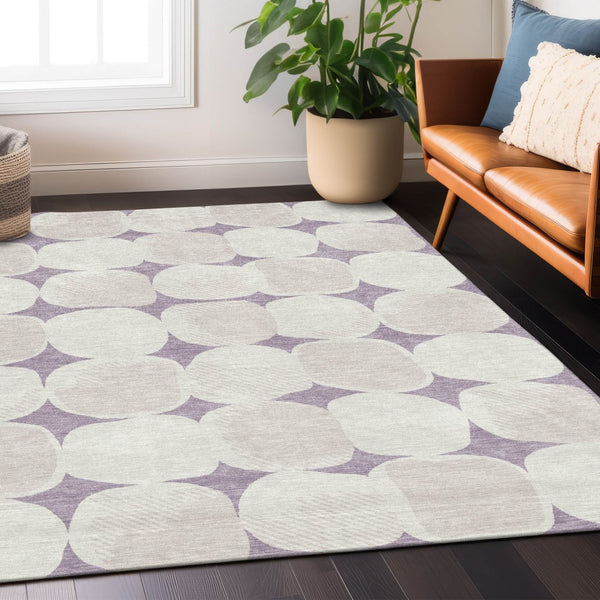 Homeroots 3' Beige And Brown Abstract Washable Area Rug - Stylish Indoor Outdoor Decor For All Spaces 5' X 8' Polyester 591040