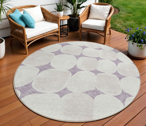 Homeroots 3' Beige And Brown Abstract Washable Area Rug - Stylish Indoor Outdoor Decor For All Spaces 8' Round Polyester 591041