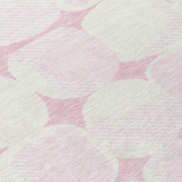 Homeroots 3' Beige And Brown Abstract Washable Area Rug - Stylish Indoor Outdoor Decor For All Spaces 8' Round Polyester 591053